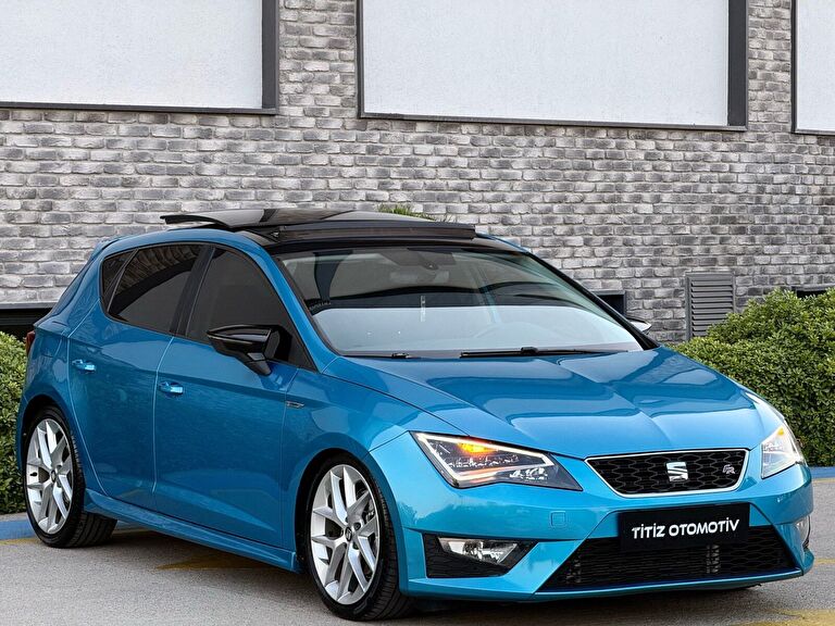 SEAT LEON