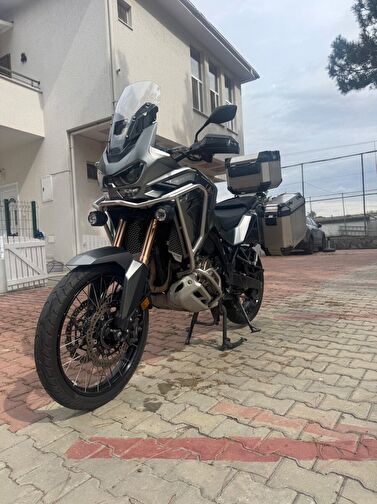 Honda CRF1100L Africa Twin Adventure Sports (ES)