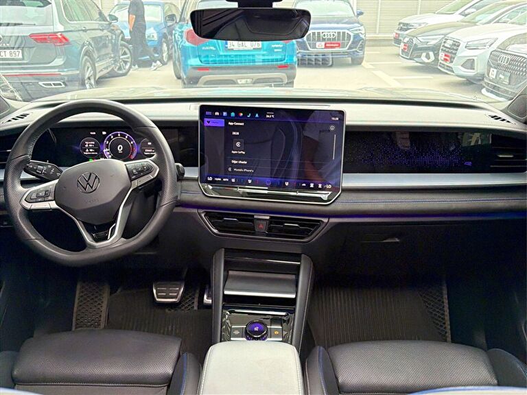VOLKSWAGEN TAYRON