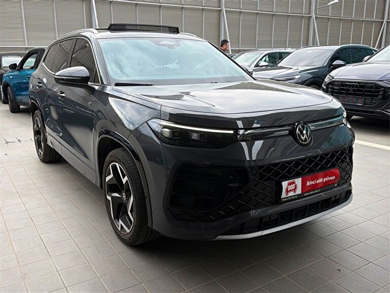 VOLKSWAGEN TAYRON