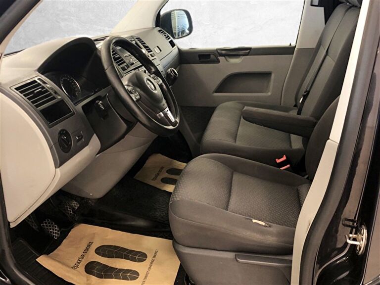 VOLKSWAGEN TRANSPORTER