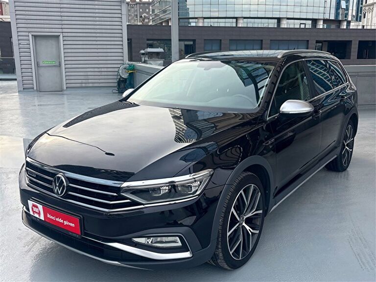 VOLKSWAGEN PASSAT ALLTRACK