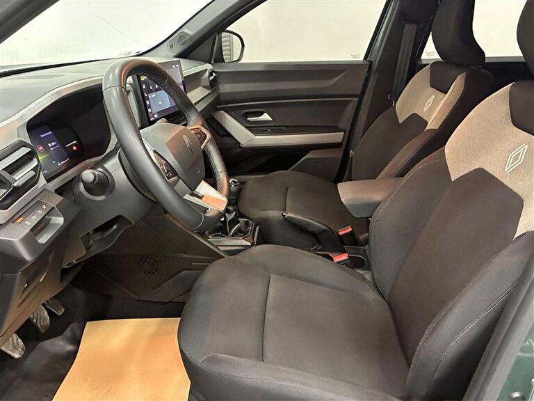 RENAULT DUSTER