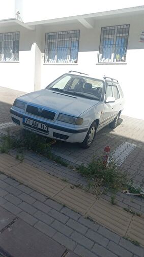 SKODA FELICIA
