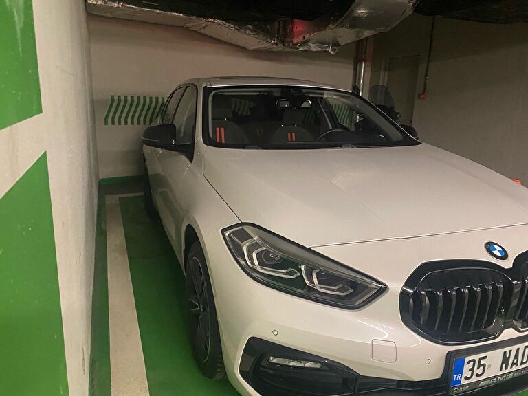 BMW 1 SERISI