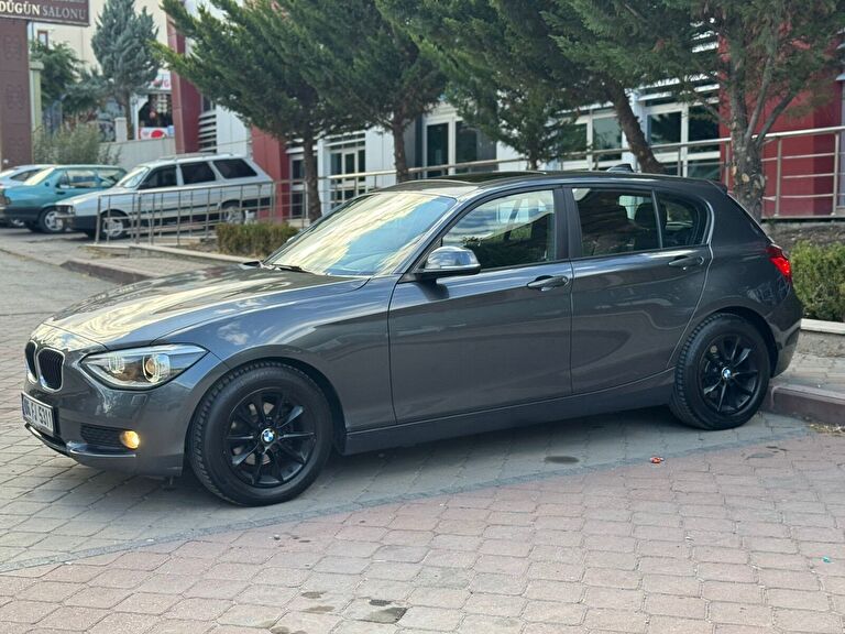 BMW 1 SERISI