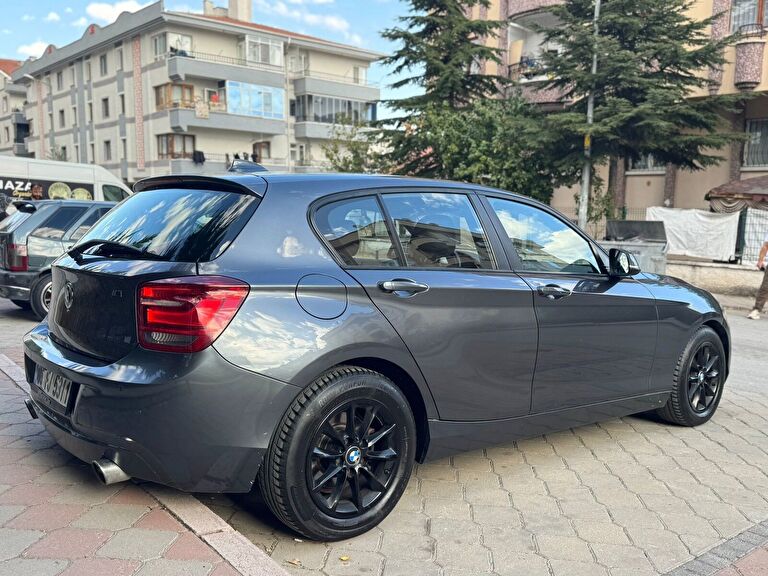 BMW 1 SERISI