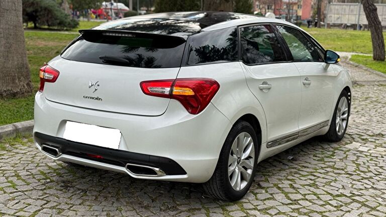 CITROEN DS5