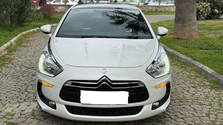 CITROEN DS5