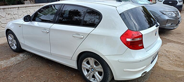 BMW 1 SERISI