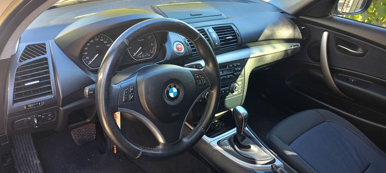 BMW 1 SERISI