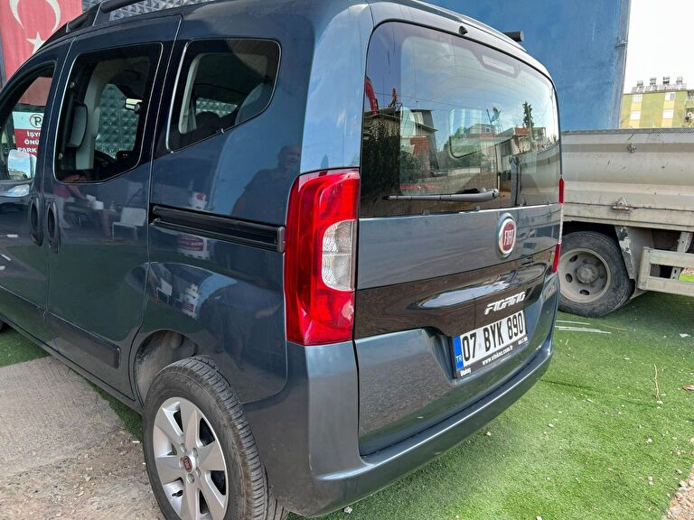 FIAT FIORINO COMBI
