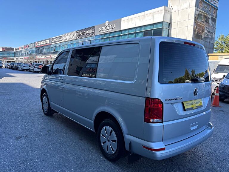 VOLKSWAGEN TRANSPORTER