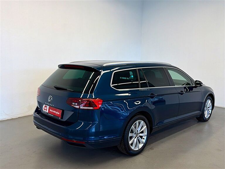 VOLKSWAGEN PASSAT VARIANT