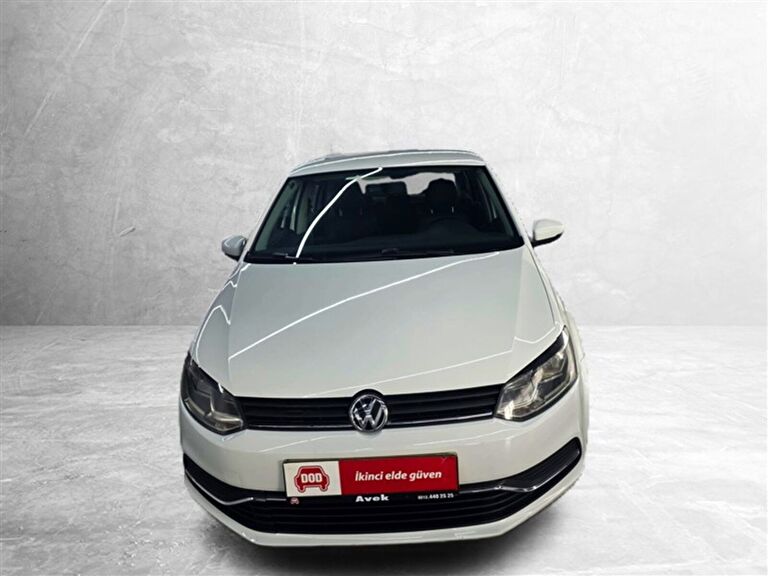 VOLKSWAGEN POLO