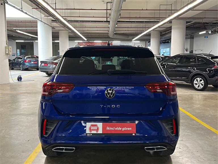 VOLKSWAGEN T-ROC