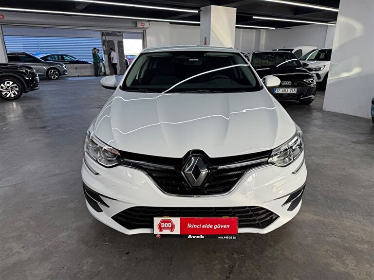RENAULT MEGANE