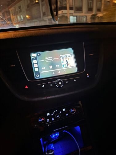 OPEL GRANDLAND X