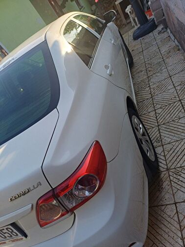 TOYOTA COROLLA