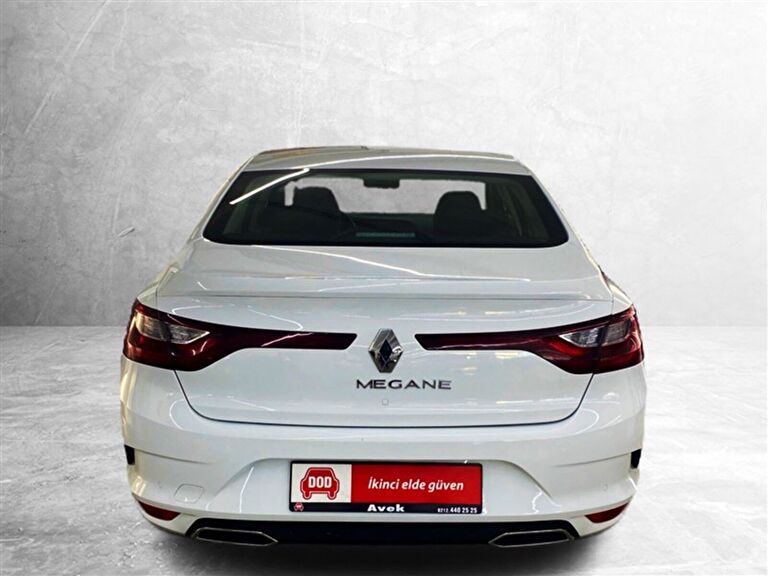 RENAULT MEGANE
