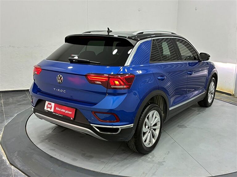 VOLKSWAGEN T-ROC