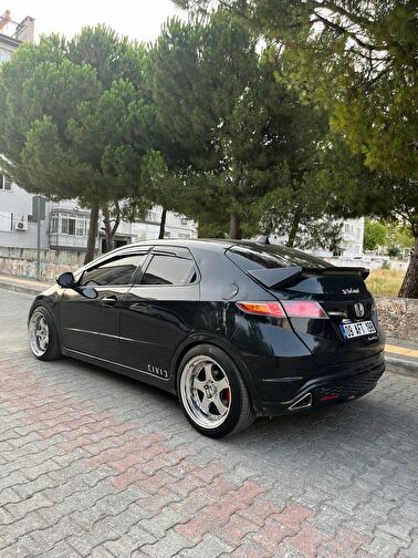 HONDA CIVIC