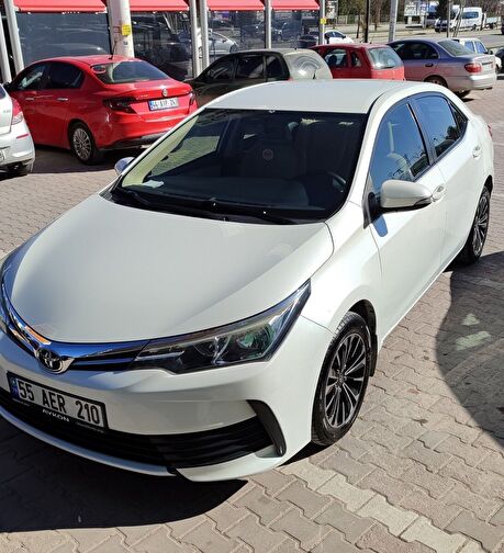 TOYOTA COROLLA