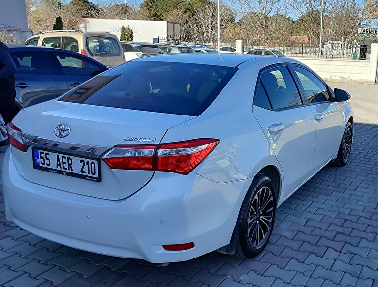 TOYOTA COROLLA