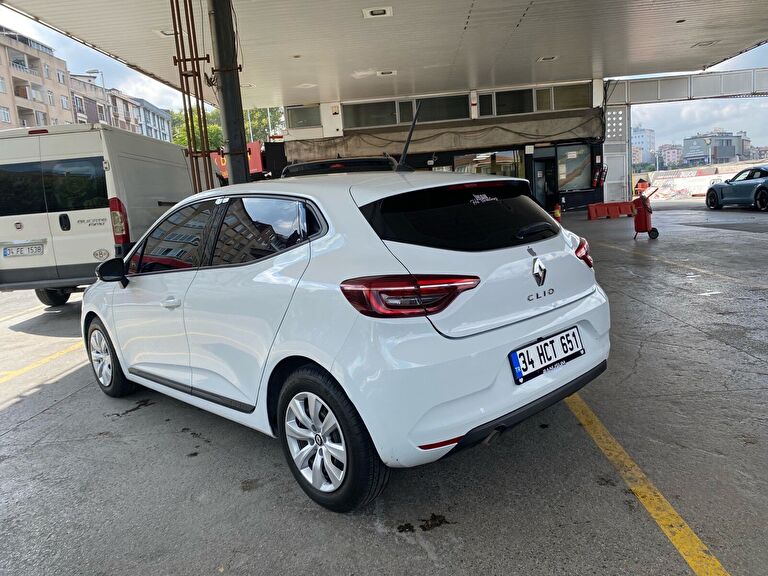 RENAULT CLIO