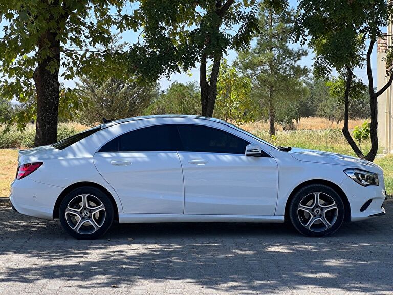 MERCEDES-BENZ CLA-SERISI