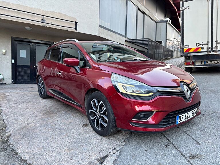 RENAULT CLIO SPORT TOURER