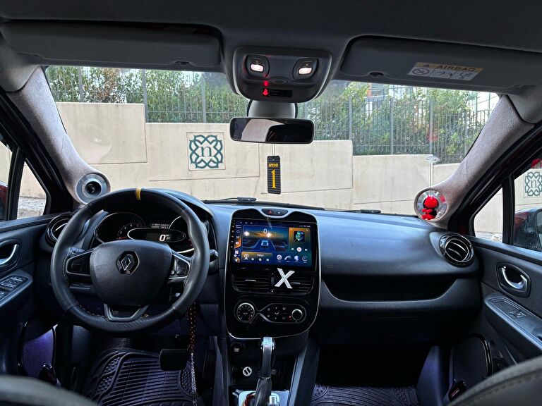 RENAULT CLIO SPORT TOURER