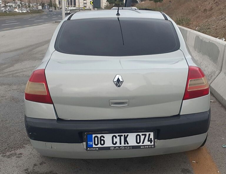 RENAULT MEGANE