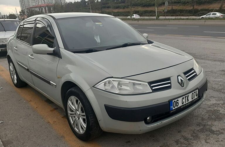 RENAULT MEGANE