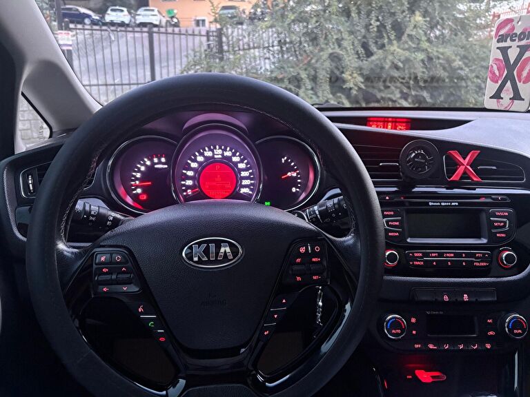 KIA CEED