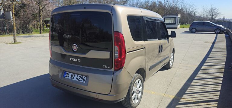 FIAT DOBLO COMBI
