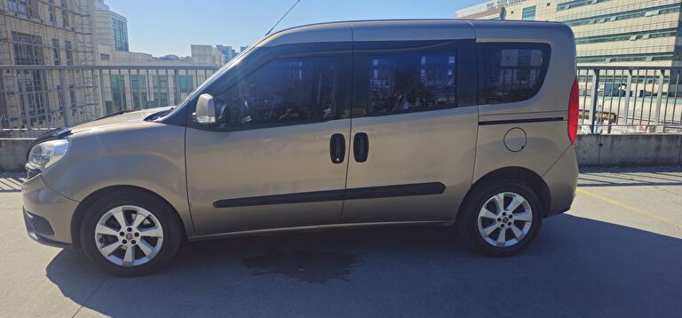 FIAT DOBLO COMBI