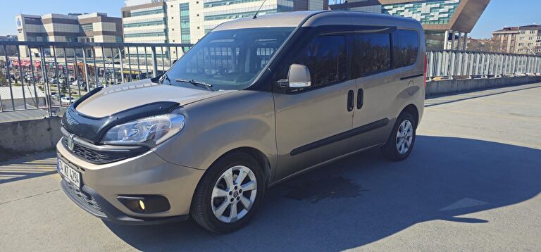 FIAT DOBLO COMBI