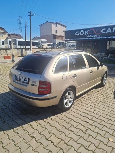 SKODA FABIA