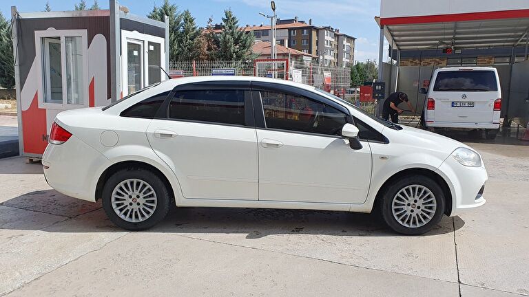 FIAT LINEA