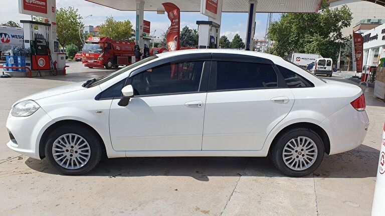 FIAT LINEA