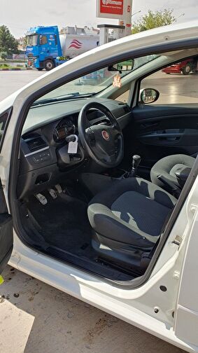 FIAT LINEA