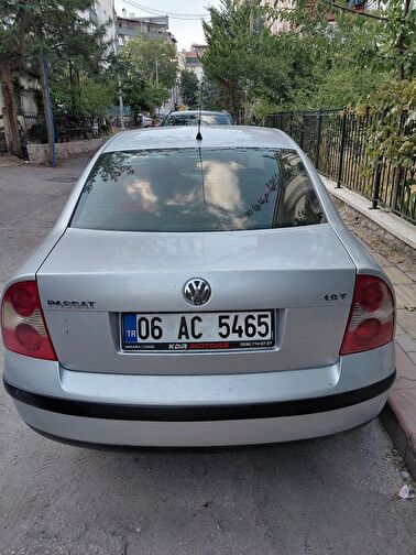 VOLKSWAGEN PASSAT