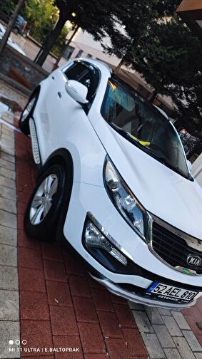 KIA SPORTAGE