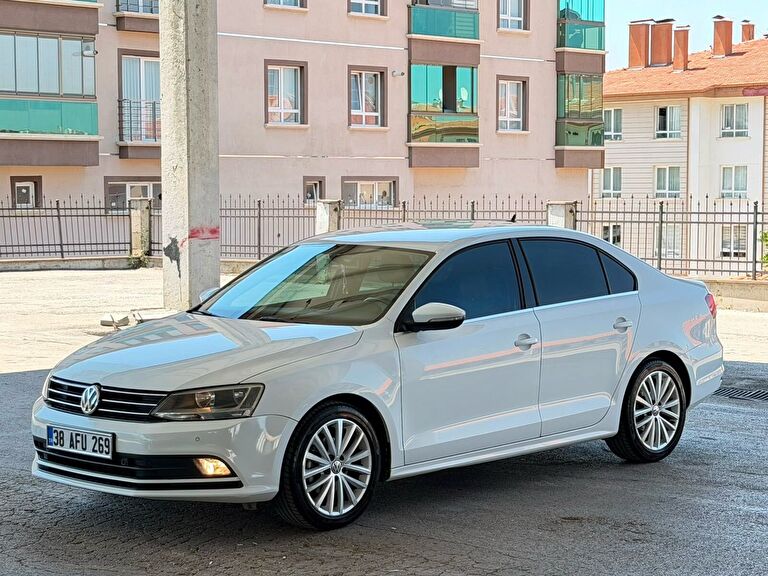 VOLKSWAGEN JETTA