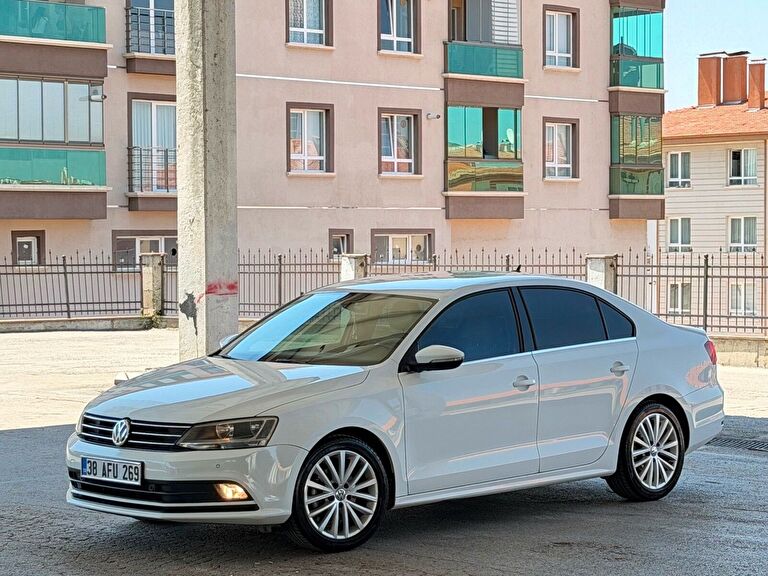 VOLKSWAGEN JETTA