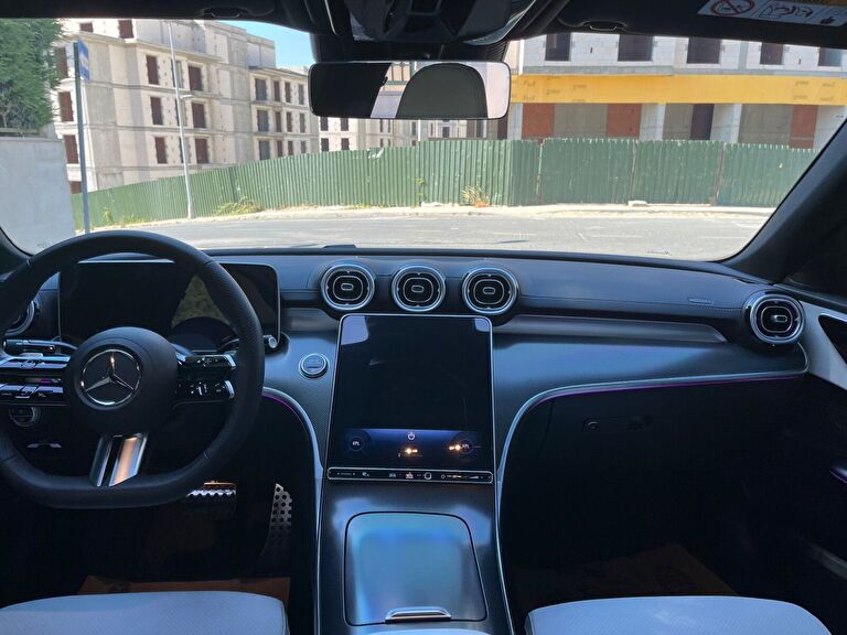 MERCEDES-BENZ C-SERISI