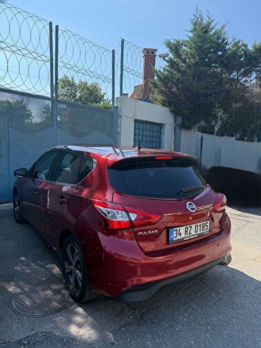 NISSAN PULSAR