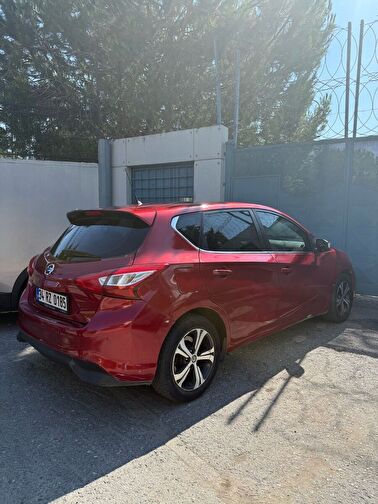 NISSAN PULSAR