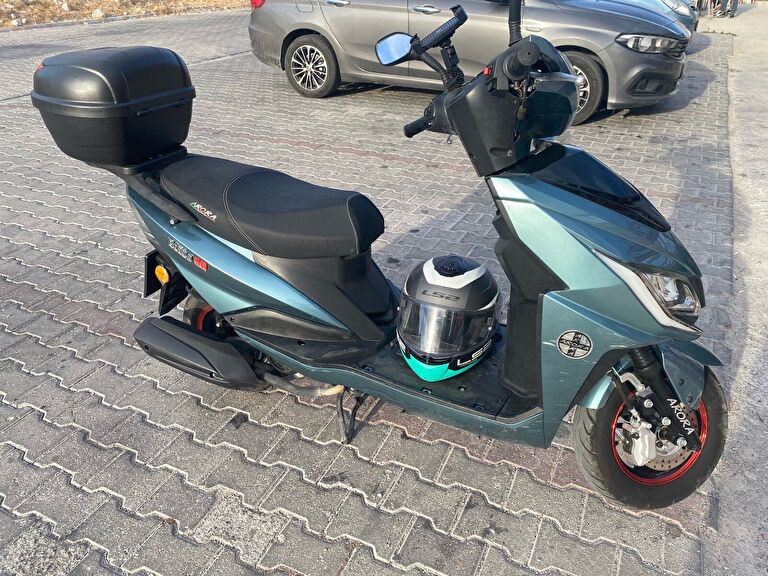 Arora Bravo 50